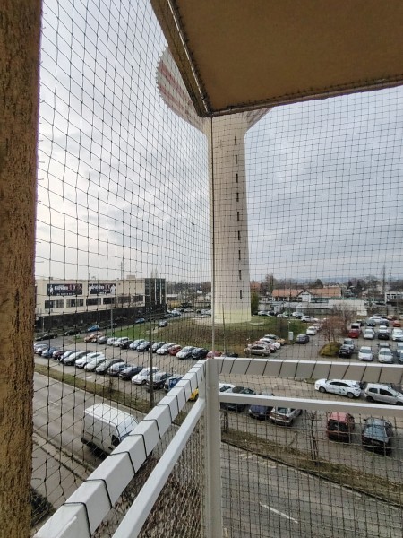 macskaháló erkély